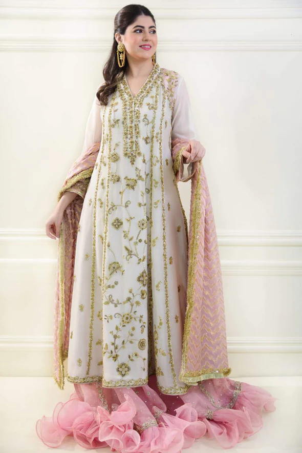 Agha noor hot sale online dresses