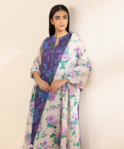 3 Piece - Printed Khaddar Suit