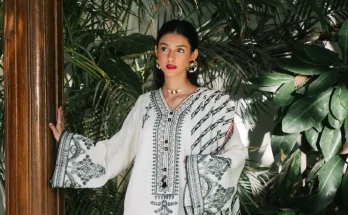 Zellbury Winter Collection 2025 showcasing elegant and stylish women’s winter suits in Pakistan
