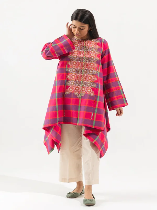 BeechTree lawn sale discount collection showcasing vibrant summer patterns and lightweight fabric