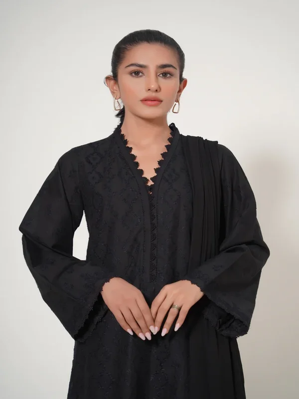 Zeen summer collection featuring embroidered lawn dresses with stylish prints for women